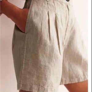 High-Waist Linen Blend Women's Shorts in Light Beige